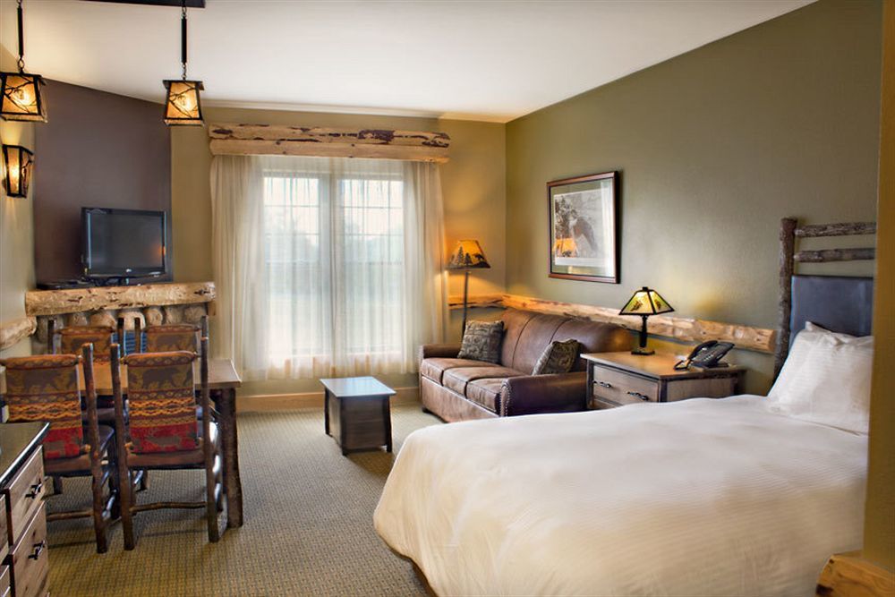 Hope Lake Lodge & Indoor Waterpark Cortland Dış mekan fotoğraf