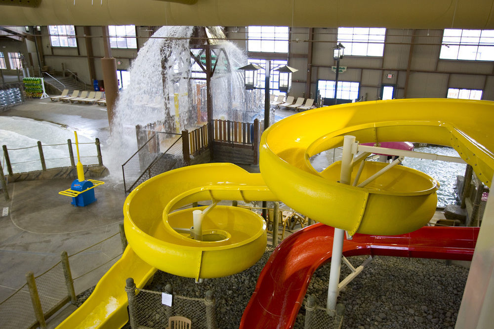 Hope Lake Lodge & Indoor Waterpark Cortland Dış mekan fotoğraf